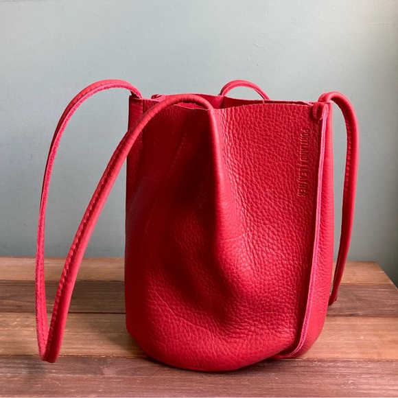 Portland Leather Scarlet Shoulder Bag - Picture 3 of 11